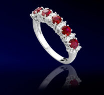 gioielli-artigianali-con-rubini-roger-gems-anello